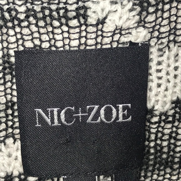 NIK+ZOE SWEATER VEST SIZE SMALL - Picture 4 of 7